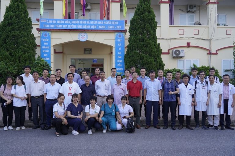 Thảo mộc SV đồng hành cùng cộng đồng trong chăm sóc sức khỏe người Việt