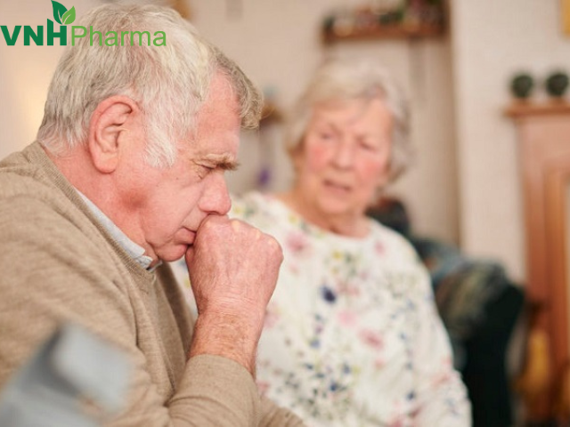 Người cao tuổi bị ho nhiều phải làm sao?